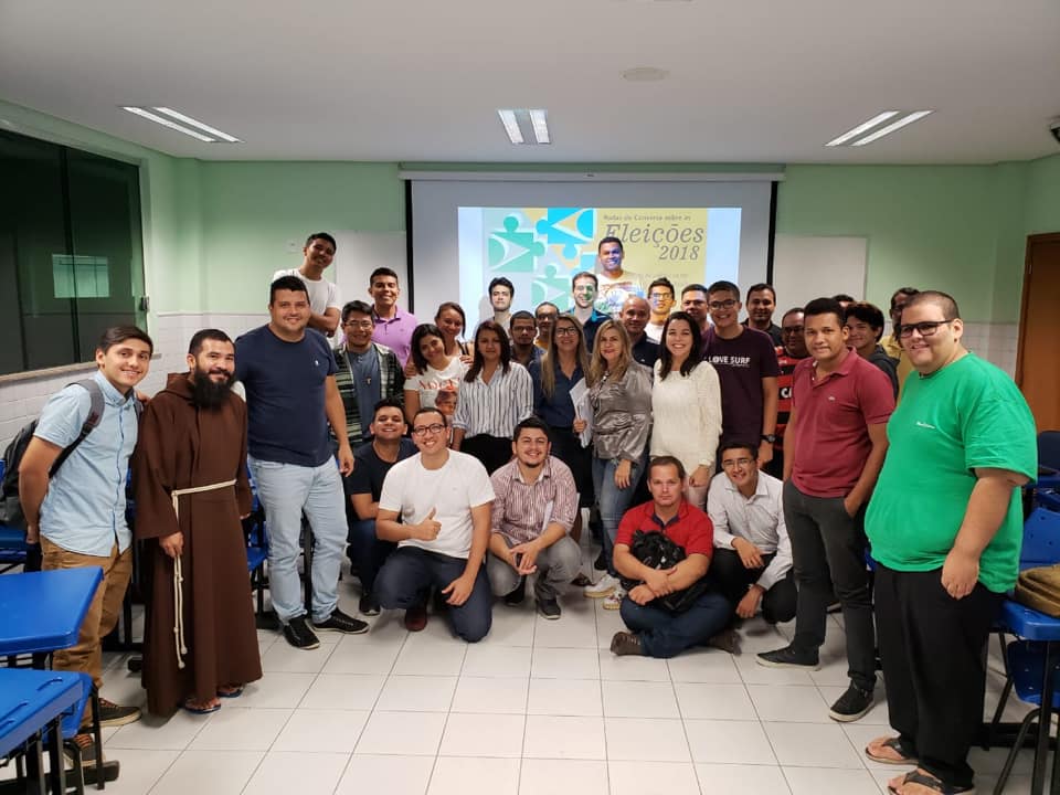 Alunos de Ciências Teológicas visitam a Faculdade Salesiana Dom Bosco