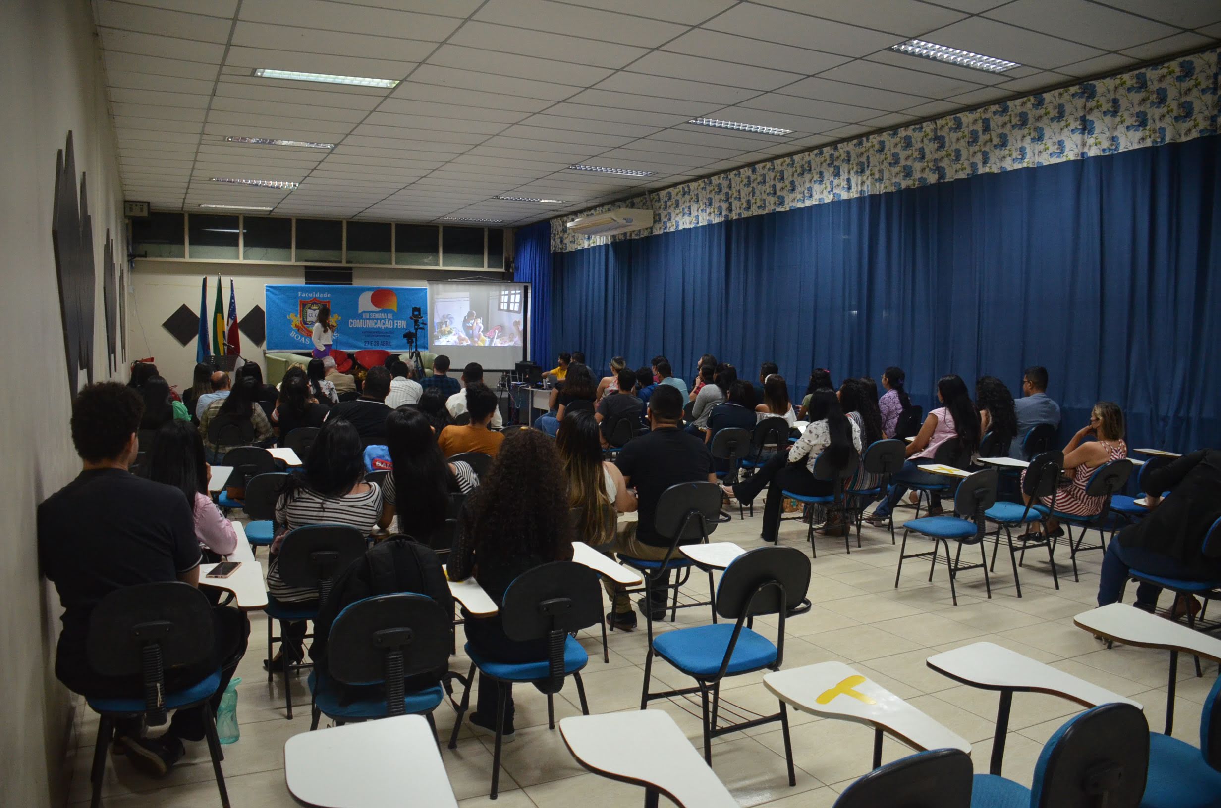 FACULDADE BOAS NOVAS ENCERRA A VIII SEMANA DE COMUNICAÇÃO